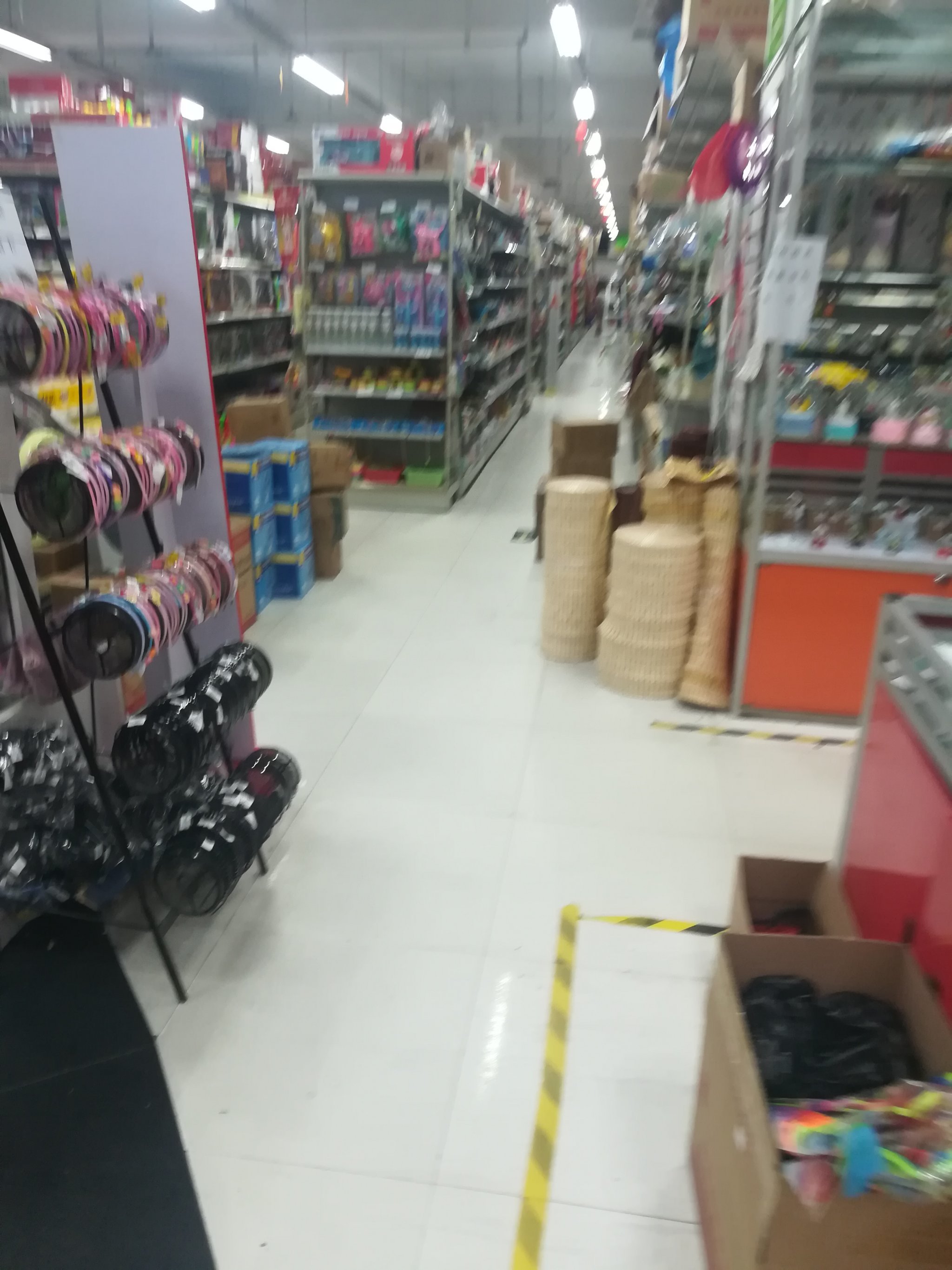 探訪淮河路與慶豐街的寶藏 義烏日用百貨直銷(xiāo)超市